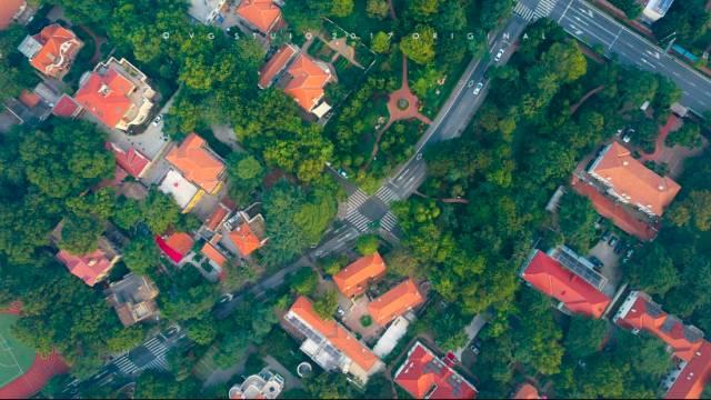 青島市旅游攻略必去景點(diǎn)大全，探索美麗的海濱城市，青島旅游攻略，探索美麗的海濱城市，必去景點(diǎn)一覽